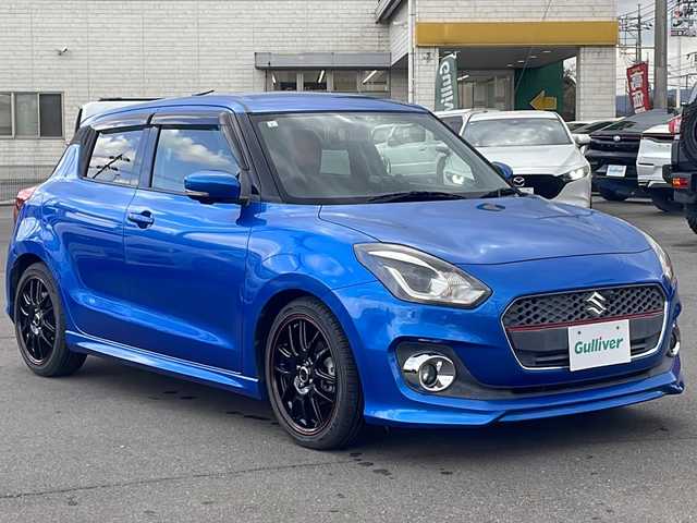 スズキ スイフト 山口県 2017(平29)年 4.5万km スピーディーブルーM 純正ナビ（フルセグTV、AM/FM、Bluetooth）/全方位カメ/ブリッジ車高調/社外マフラー/オートゲージ３連メーター/前後ミラー型ドラレコ/LEDオートライト/赤革シートカバー/運転席シートヒーター/純正１７インチアルミホイール/スペアキー２本/横滑り防止装置