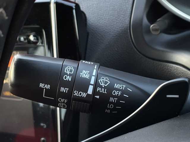 スズキ スイフト 山口県 2017(平29)年 4.5万km スピーディーブルーM 純正ナビ（フルセグTV、AM/FM、Bluetooth）/全方位カメ/ブリッジ車高調/社外マフラー/オートゲージ３連メーター/前後ミラー型ドラレコ/LEDオートライト/赤革シートカバー/運転席シートヒーター/純正１７インチアルミホイール/スペアキー２本/横滑り防止装置