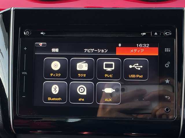 スズキ スイフト 山口県 2017(平29)年 4.5万km スピーディーブルーM 純正ナビ（フルセグTV、AM/FM、Bluetooth）/全方位カメ/ブリッジ車高調/社外マフラー/オートゲージ３連メーター/前後ミラー型ドラレコ/LEDオートライト/赤革シートカバー/運転席シートヒーター/純正１７インチアルミホイール/スペアキー２本/横滑り防止装置