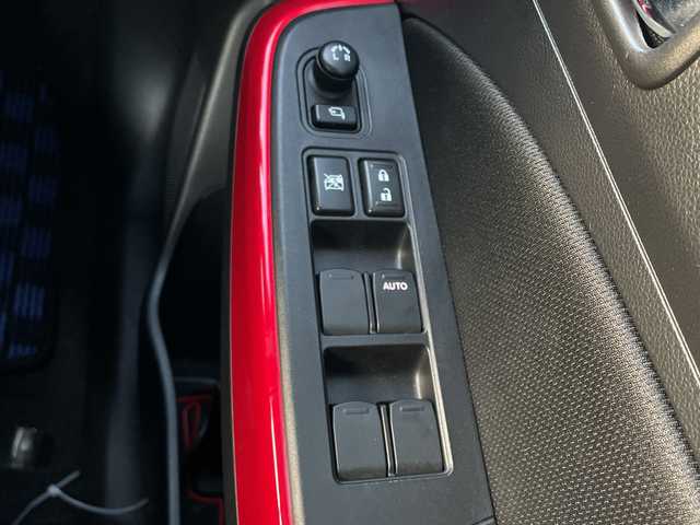 スズキ スイフト 山口県 2017(平29)年 4.5万km スピーディーブルーM 純正ナビ（フルセグTV、AM/FM、Bluetooth）/全方位カメ/ブリッジ車高調/社外マフラー/オートゲージ３連メーター/前後ミラー型ドラレコ/LEDオートライト/赤革シートカバー/運転席シートヒーター/純正１７インチアルミホイール/スペアキー２本/横滑り防止装置