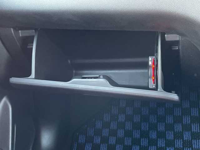 スズキ スイフト 山口県 2017(平29)年 4.5万km スピーディーブルーM 純正ナビ（フルセグTV、AM/FM、Bluetooth）/全方位カメ/ブリッジ車高調/社外マフラー/オートゲージ３連メーター/前後ミラー型ドラレコ/LEDオートライト/赤革シートカバー/運転席シートヒーター/純正１７インチアルミホイール/スペアキー２本/横滑り防止装置