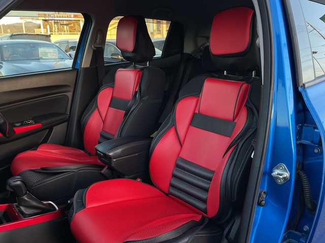 スズキ スイフト 山口県 2017(平29)年 4.5万km スピーディーブルーM 純正ナビ（フルセグTV、AM/FM、Bluetooth）/全方位カメ/ブリッジ車高調/社外マフラー/オートゲージ３連メーター/前後ミラー型ドラレコ/LEDオートライト/赤革シートカバー/運転席シートヒーター/純正１７インチアルミホイール/スペアキー２本/横滑り防止装置