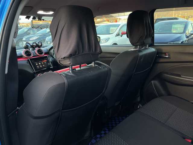 スズキ スイフト 山口県 2017(平29)年 4.5万km スピーディーブルーM 純正ナビ（フルセグTV、AM/FM、Bluetooth）/全方位カメ/ブリッジ車高調/社外マフラー/オートゲージ３連メーター/前後ミラー型ドラレコ/LEDオートライト/赤革シートカバー/運転席シートヒーター/純正１７インチアルミホイール/スペアキー２本/横滑り防止装置