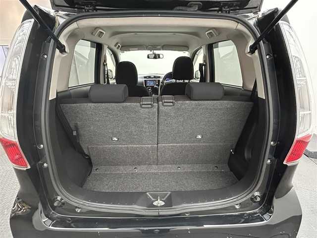 日産 デイズ ハイウェイスターX 愛媛県 2013(平25)年 9.4万km ブラック ・純正ナビ(MM113D-W)/(ラジオ/フルセグ/CD)/・アイドリングストップ/・バックカメラ/・純正14インチアルミホイール/・純正フロアマット/・ETC/・ドアバイザー/・保証書/・取扱説明書