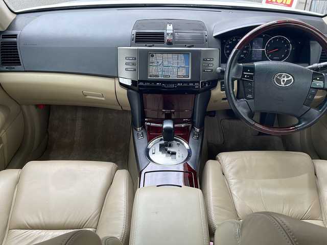 トヨタ マークＸ 300Gプレミアム 高知県 2006(平18)年 4.5万km クールホワイトパールクリスタルシャイン 純正ナビ/(CD/MD/AM/FM)/バックカメラ/ビルトインETC/前後ドライブレコーダー/レザーシート/パワーシート/シートヒーター/社外18インチアルミホイール/アダプティブフロントライティングシステム/オートライト/キセノンヘッドライト/フォグランプ/純正フロアマット/純正ドアバイザー/プッシュスタート/スマートキー/スペアキー/MTモード付AT/後席サンシェード/スペアタイヤ/電動格納ミラー