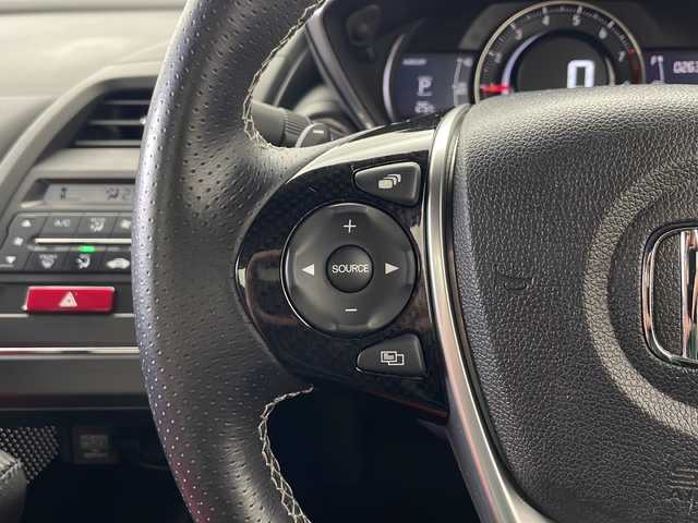 ホンダ Ｓ６６０ α 秋田県 2017(平29)年 2.7万km プレミアムスターホワイトパール シティブレーキアクティブシステム　/クルーズコントロール　/パドルシフト　/無限エアロ　/社外マフラー　/ＬＥＤヘッドライト　/革調シートカバー　/ＥＴＣ　/前方ドライブレコーダー　/プッシュスタート　/スマートキー/アイドリングストップ