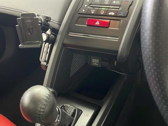 ホンダ Ｓ６６０ α 秋田県 2017(平29)年 2.7万km プレミアムスターホワイトパール シティブレーキアクティブシステム　/クルーズコントロール　/パドルシフト　/無限エアロ　/社外マフラー　/ＬＥＤヘッドライト　/革調シートカバー　/ＥＴＣ　/前方ドライブレコーダー　/プッシュスタート　/スマートキー/アイドリングストップ