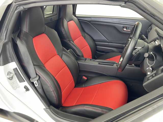 ホンダ Ｓ６６０ α 秋田県 2017(平29)年 2.7万km プレミアムスターホワイトパール シティブレーキアクティブシステム　/クルーズコントロール　/パドルシフト　/無限エアロ　/社外マフラー　/ＬＥＤヘッドライト　/革調シートカバー　/ＥＴＣ　/前方ドライブレコーダー　/プッシュスタート　/スマートキー/アイドリングストップ