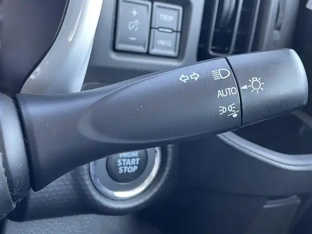 スズキ ハスラー HYBRID G 和歌山県 2020(令2)年 3.2万km クールカーキPM 社外7インチナビ（AVIN-LS01W)/バックカメラ/BT/CD/DVD/衝突被害軽減ブレーキ/レーンキープアシスト/横滑り防止/後方コーナーセンサー/オートライト/前後ドラレコ/ETC/前席シートヒーター/ヘッドライトレベライザー/ステアリングリモコン/社外フロアマット/ドアバイザー/アイドリングストップ/プッシュスタート