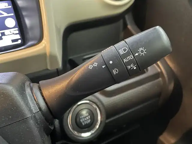 スズキ クロスビー HYBRID MZ 山口県 2021(令3)年 3.6万km 白Ⅱ 純正SDナビ　【CN-RZ866】/・フルセグTV/・Bluetooth接続/・DVD再生機能有/・アラウンドビューモニター/ビルトインETC/ドライブレコーダー/ワンオーナー/スズキセーフティサポート/・デュアルカメラブレーキサポート/・誤発進抑制機能/・車線逸脱警報/・車線維持支援機能/・ふらつき警報/・先行車発進お知らせ機能/・アダプティブクルーズコントロール/・後退時ブレーキサポート/・後方誤発進抑制機能/パドルシフト/シートヒーター/USB入力端子「純正SDナビ　【CN-RZ866】/・フルセグTV/・Bluetooth接続/・DVD再生機能有/・アラウンドビューモニター/ビルトインETC/ドライブレコーダー/ワンオーナー/スズキセーフティサポート/・デュアルカメラブレーキサポート/・誤発進抑制機能/・車線逸脱警報/・車線維持支援機能/・ふらつき警報/・先行車発進お知らせ機能/・アダプティブクルーズコントロール/パドルシフト/シートヒーター/USB入力端子/スマートキー/プッシュスタート/スペアキー1本/純正16インチアルミホイール/純正LEDライト/ドアバイザー/ウィンカーミラー/保証書