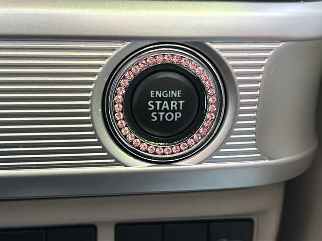 スズキ スペーシア HYBRID X 京都府 2018(平30)年 8.3万km チアフルピンクメタリック/ホワイト2トーンルーフ パナソニックSDナビ(CN-RZ846)/Bluetooth/CD/DVD再生機能/iPod/USB入力端子/HUD /全方位カメラ /衝突軽減ブレーキ /後方コーナーセンサー /レーンキープアシスト/横滑り防止/禁煙 /2トーン /LEDヘッドライト /オートライト/デジタルインナーミラー /ASSURAレーダー探知機(AR-46LA)/LONZAペダルカバー/前方ドライブレコーダー(HF-AHD-2309Y)/ルーフレール/純正AW14インチ/Wエアバッグ/運転席シートヒーター/両側パワースライドドア