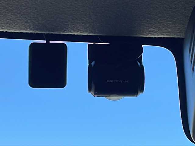 スズキ スペーシア HYBRID X 徳島県 2018(平30)年 8.3万km チアフルピンクメタリック/ホワイト2トーンルーフ 2トーン /ルーフレール/純正8インチSDナビ(CN-RZ846)/（Bluetooth/フルセグ/CD/DVD/iPod/USB）/全方位カメラ /両側パワースライドドア/運転席シートヒーター/デジタルインナーミラー /ASSURAレーダー探知機(AR-46LA)/LONZAペダルカバー/衝突軽減ブレーキ /後方コーナーセンサー /レーンキープアシスト/HUD /HIDヘッドライト /オートライト/ETC/前方ドライブレコーダー(HF-AHD-2309Y)/純正14AW/Wエアバッグ