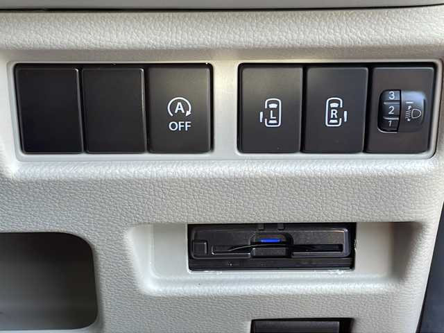 スズキ スペーシア HYBRID X 徳島県 2018(平30)年 8.3万km チアフルピンクメタリック/ホワイト2トーンルーフ 2トーン /ルーフレール/純正8インチSDナビ(CN-RZ846)/（Bluetooth/フルセグ/CD/DVD/iPod/USB）/全方位カメラ /両側パワースライドドア/運転席シートヒーター/デジタルインナーミラー /ASSURAレーダー探知機(AR-46LA)/LONZAペダルカバー/衝突軽減ブレーキ /後方コーナーセンサー /レーンキープアシスト/HUD /HIDヘッドライト /オートライト/ETC/前方ドライブレコーダー(HF-AHD-2309Y)/純正14AW/Wエアバッグ