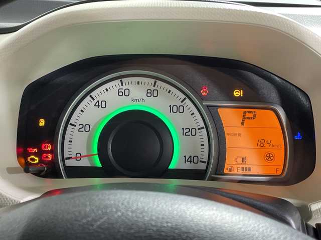 スズキ アルト L 福岡県 2016(平28)年 3.8万km シルキーシルバーメタリック アイドリングストップ/社外オーディオ/AUX接続/FM/AM/CD再生/シートヒーター/純正フロアマット/電動格納ミラー/オートライト/盗難防止装置/横滑り防止装置/純正ドアバイザー