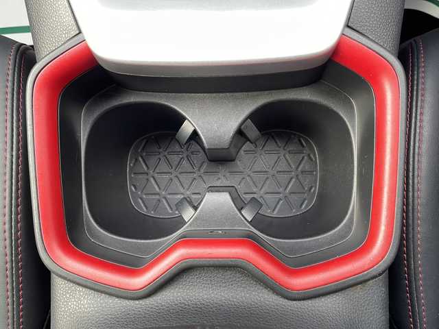 トヨタ ＲＡＶ４ アドベンチャー オフロードPKG 岩手県 2021(令3)年 7万km グレーメタリック 純正ディスプレイオ(ラジオ/USB/BT/Miracast)/寒冷地仕様/ビルトインETC/前後ドライブレコーダー/レザーシート(合皮)/プリクラッシュセーフティ/レーダークルーズコントロール/レーントレーシングアシスト/オートマチックハイビーム/ロードサインアシスト/TRDマットガード/ルーフレール/横滑り防止機能/LEDヘッドライト/フォグランプ/スマートキー/ステアリングスイッチ/電動格納ミラー/ウィンカーミラー/ドアバイザー