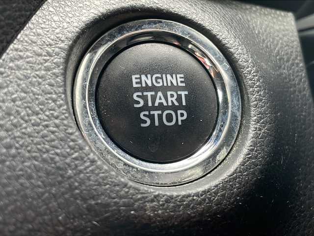 トヨタ ＲＡＶ４ アドベンチャー オフロードPKG 岩手県 2021(令3)年 7万km グレーメタリック 純正ディスプレイオ(ラジオ/USB/BT/Miracast)/寒冷地仕様/ビルトインETC/前後ドライブレコーダー/レザーシート(合皮)/プリクラッシュセーフティ/レーダークルーズコントロール/レーントレーシングアシスト/オートマチックハイビーム/ロードサインアシスト/TRDマットガード/ルーフレール/横滑り防止機能/LEDヘッドライト/フォグランプ/スマートキー/ステアリングスイッチ/電動格納ミラー/ウィンカーミラー/ドアバイザー