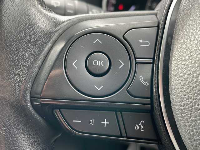 トヨタ ＲＡＶ４ アドベンチャー オフロードPKG 岩手県 2021(令3)年 7万km グレーメタリック 純正ディスプレイオ(ラジオ/USB/BT/Miracast)/寒冷地仕様/ビルトインETC/前後ドライブレコーダー/レザーシート(合皮)/プリクラッシュセーフティ/レーダークルーズコントロール/レーントレーシングアシスト/オートマチックハイビーム/ロードサインアシスト/TRDマットガード/ルーフレール/横滑り防止機能/LEDヘッドライト/フォグランプ/スマートキー/ステアリングスイッチ/電動格納ミラー/ウィンカーミラー/ドアバイザー