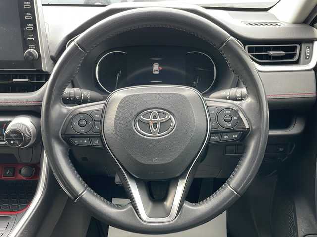 トヨタ ＲＡＶ４ アドベンチャー オフロードPKG 岩手県 2021(令3)年 7万km グレーメタリック 純正ディスプレイオ(ラジオ/USB/BT/Miracast)/寒冷地仕様/ビルトインETC/前後ドライブレコーダー/レザーシート(合皮)/プリクラッシュセーフティ/レーダークルーズコントロール/レーントレーシングアシスト/オートマチックハイビーム/ロードサインアシスト/TRDマットガード/ルーフレール/横滑り防止機能/LEDヘッドライト/フォグランプ/スマートキー/ステアリングスイッチ/電動格納ミラー/ウィンカーミラー/ドアバイザー