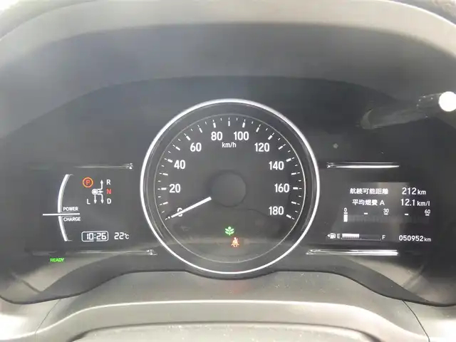 ホンダ ヴェゼル ハイブリッド Z ホンダセンシング 千葉県 2020(令2)年 5.1万km プラチナホワイトパール ホンダセンシング/・衝突軽減ブレーキ（CMBS）/・車線維持支援システム（LKAS）/・アダプティブクルーズコントロール（ACC）/・後方誤発進抑制機能/・誤発進抑制機能/純正メモリーナビ/地デジTV/【DVD/CD再生機能　Bluetooth接続】/バックカメラ/リバース連動ドアミラー（左）/ドライブレコーダー（前後撮影）/革巻きステアリング/ステアリングスイッチ/パドルシフト/ハーフレザーシート/前席シートヒーター/ETC/LEDヘッドライト/フォグライト/ウインカーミラー/純正17インチアルミホイル/サイド/カーテンエアバッグ/Honda スマートキー