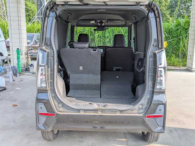 ダイハツ タント カスタム X 栃木県 2019(令1)年 12.2万km ブラックマイカメタリック (株)IDOMが運営する【じしゃロン宇都宮店】の自社ローン対象車両になります。こちらは現金またはオートローンご利用時の価格です。自社ローンご希望の方は別途その旨お申付け下さい。/社外ナビ(Bluetooth／CD／DVD／フルセグTV)/バックカメラ/衝突被害軽減システム/両側パワースライドドア/横滑り防止装置/ETC/アイドリングストップ/LEDヘッドライト/オートライト/ウィンカーミラー/電動格納ミラー/純正１４インチAW/プッシュスタート/スマートキー/フロアマット/スペアキー/スタッドレスタイヤ