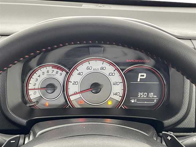 スズキ アルト ワークス 埼玉県 2019(令1)年 3.5万km スチールシルバーM 社外９インチナビ　バックカメラ　ＥＴＣ　ＬＥＤヘッドライト　スズキセーフティサポート　パドルシフト　ＲＳ－Ｒダウンサス　フジツボマフラー　純正アルミホイール　オートライト　スマートキー　地デジＴＶ