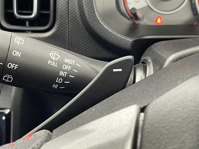 スズキ アルト ワークス 埼玉県 2019(令1)年 3.5万km スチールシルバーM 社外９インチナビ　バックカメラ　ＥＴＣ　ＬＥＤヘッドライト　スズキセーフティサポート　パドルシフト　ＲＳ－Ｒダウンサス　フジツボマフラー　純正アルミホイール　オートライト　スマートキー　地デジＴＶ