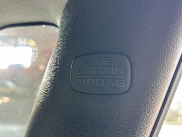 ホンダ Ｎ ＢＯＸ カスタム G SSパッケージ 静岡県 2015(平27)年 8.6万km プレミアムホワイト 純正メモリナビ/・CD/・DVD/・AM/・FM/主要装備/・両側パワスラ/・衝突軽減/・横滑り防止装置/・バックカメラ/・ETC/・ステリモ/・レザー調シートカバー/・キセノンヘッドライト/・オートライト/・スマートキー/・プッシュスタート/・カーテンエアバック/・純正フロアマット/・純正アルミホイール