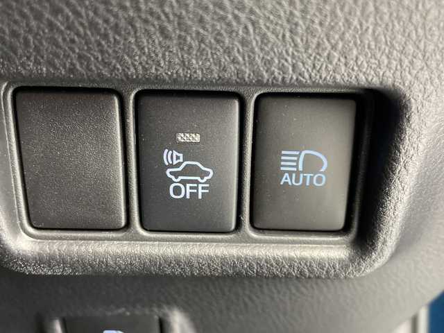 トヨタ Ｃ－ＨＲ G モード ネロ 愛知県 2018(平30)年 9.3万km ブラッキッシュアゲハガラスフレーク 純正ナビ/・Ｂｌｕｅｔｏｏｔｈ/・フルセグ/・DVD/CD/・ＨＤＭＩ/バックカメラ/前席シートヒーター/ビルドインＥＴＣ/衝突軽減/クリアランスソナー/レーンキープ/追従クルコン/ブラインドスポットモニター/オートマチックハイビーム/LEDヘッドライト/フォグランプ/純正フロアマット/純正アルミホイール/電動パーキングブレーキ/オートブレーキホールド