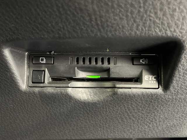 トヨタ Ｃ－ＨＲ G モード ネロ 愛知県 2018(平30)年 9.3万km ブラッキッシュアゲハガラスフレーク 純正ナビ/・Ｂｌｕｅｔｏｏｔｈ/・フルセグ/・DVD/CD/・ＨＤＭＩ/バックカメラ/前席シートヒーター/ビルドインＥＴＣ/衝突軽減/クリアランスソナー/レーンキープ/追従クルコン/ブラインドスポットモニター/オートマチックハイビーム/LEDヘッドライト/フォグランプ/純正フロアマット/純正アルミホイール/電動パーキングブレーキ/オートブレーキホールド