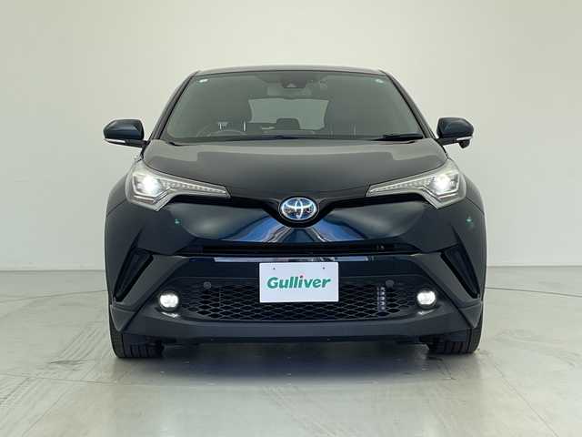 トヨタ Ｃ－ＨＲ G モード ネロ 愛知県 2018(平30)年 9.3万km ブラッキッシュアゲハガラスフレーク 純正ナビ/・Ｂｌｕｅｔｏｏｔｈ/・フルセグ/・DVD/CD/・ＨＤＭＩ/バックカメラ/前席シートヒーター/ビルドインＥＴＣ/衝突軽減/クリアランスソナー/レーンキープ/追従クルコン/ブラインドスポットモニター/オートマチックハイビーム/LEDヘッドライト/フォグランプ/純正フロアマット/純正アルミホイール/電動パーキングブレーキ/オートブレーキホールド