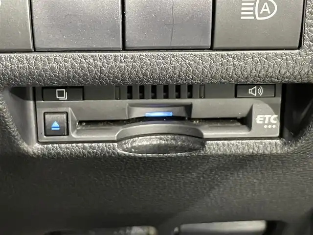 トヨタ ＲＡＶ４ アドベンチャー オフロードPKG 愛知県 2021(令3)年 6.1万km アティチュードブラックマイカ 純正8インチナビ/トヨタセーフティセンス/ダウンヒルアシストコントロール/100V充電/レーダークルーズコントロール/ルーフレール/バックカメラ/ブラインドスポットモニター/ヒートステアリング/シートヒーター/コーナーセンサー/パワーシート/エアシート/オートハイビーム/LEDヘッドライト/フォグランプ/オートライト/純正アルミホイール