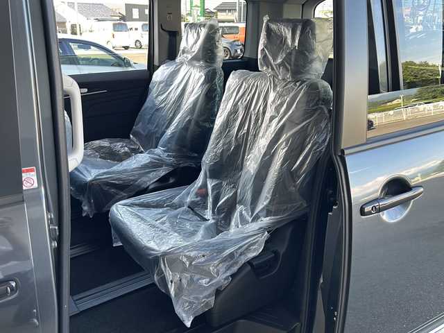 三菱 デリカＤ：５ シャモニー 富山県 2024(令6)年 0.2万km グラファイトグレーメタリック/ブラックマイカ 禁煙車　/両側電動スライドドア/ｅ－Ａｓｓｉｓｔ　/全方位カメラ　/バックカメラ　/ディーゼル　/４ＷＤ　/ＬＥＤヘッドライト　/レーダークルーズコントロール　/パワーシート　/パドルシフト　/スマートキー/純正アルミホイール/純正オーディオ/ウィンカーミラー/電動格納ミラー/アイドリングストップ/プッシュスタート