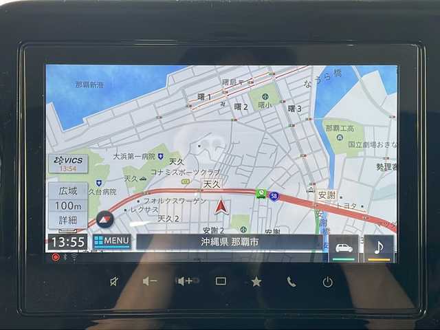 スズキ スペーシア カスタム HYBRID XS ターボ 沖縄県 2024(令6)年 0.7万km ピュアホワイトパール/ブラック2トーン ・禁煙車　/・メーカーOP９インチナビ（ＢＴ　フルセグＴＶ）/・全方位カメラ　/・スマートキー　/・ビルトインＥＴＣ　/・デュアルブレーキサポートII　/・純正前後ドライブレコーダー　/・レーダークルーズコントロール　/・ハーフレザーシート/・シートヒーター/・両側電動スライドドア/・パドルシフト/・電子パーキング/・ＬＥＤヘッドライト/・フォグライト/・オートライト/・サーキュレーター