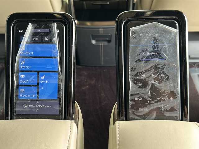 トヨタ アルファードハイブリット エグゼクティブ ラウンジ 岐阜県 2023(令5)年 4.8万km ホワイトパールクリスタルシャイン 純正メモリーナビ　/全周囲カメラ　/純正後席モニター　/４ＷＤ　/ガラスルーフ　/クルーズコントロール追従走行あり/ＷＡＣ　/純正ＥＴＣ２．０　/パワーシート全席　/フルセグテレビ　/オートライト　/ドライブレコーダー前後　/３列シート/プッシュスタート/100V電源/スマートキー/Blue tooth接続/USB入力端子/電動リアゲート/電動格納サードシート/純正フロアマット/レザーシート/シートヒーター全席/エアシート全席/両側パワースライドドア/純正アルミホイール/ABS/横滑り防止装置/コーナーセンサー前後/レーンキープアシスト/盗難防止装置/オートマチックハイビーム/LEDヘッドライト/エアバッグW/衝突被害軽減システム/カーテンエアバッグ/電子インナーミラー