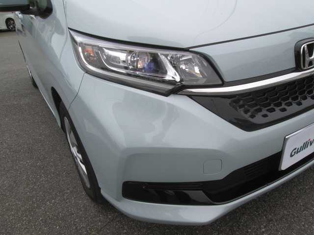 ホンダ フリード＋ G 千葉県 2023(令5)年 2万km フィヨルドミストパール 純正メモリーナビ　/フルセグTV　/バックカメラ　/Bluetooth SD DVD CD USB /ETC /両側パワースライドドア　/リアコーナーセンサー　/衝突被害軽減ブレーキ　/レーンキープアシスト　/追従クルーズコントロール/前席シートヒーター/LEDヘッドライト/アイドリングストップ/スマートキー/純正フロアマット
