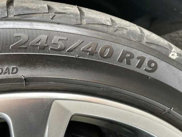 トヨタ アルファードハイブリット エグゼクティブ ラウンジ S 青森県 2018(平30)年 8.1万km ホワイトパールクリスタルシャイン 4WD/寒冷地仕様/TコネクトSDナビ・フルセグTV/JBLプレミアムサウンド/リアシートエンターテイメント/CD・DVD・Bluetooth/パノラミックビューモニター/12.1インチ純正フリップダウンモニター/黒レザーシート/前席エアシート・ヒーター/2列目エグゼクティブラウンジシート/デジタルインナーミラー/ステアリングヒーター/両側パワースライドドア/パワーバックドア/セーフティセンス/プリクラッシュセーフティ/レーダークルーズコントロール/レーントレーシングアシスト/アダプティブハイビーム/ブラインドスポットモニター/インテリジェントクリアランスソナー/前後ドライブレコーダー/ワイパーデアイサー/AC100V1500W電源/ビルトインETC2.0/3眼LEDヘッドライト/LEDフォグランプ/LEDリアフォグランプ/TRDエアロ/TRDマフラー/TRD19インチアルミ