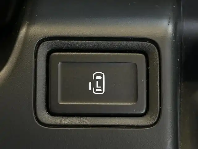 スズキ ソリオ バンディット HV MV 埼玉県 2018(平30)年 4万km ピュアホワイトP ・外部検査済み/・デュアルカメラブレーキサポート/・レーダークルーズコントロール/・レーンキープアシスト/・OP電動スライドドア/・カロッツェリアナビ/・CD/DVD/Bluetooth/フルセグTV/・バックカメラ/・LEDヘッドライト/・アイドリングストップ/・サイドエアバッグ/・パドルシフト/・Fドライブレコーダー/・ETC/・スマートキー/・プッシュスタート/・純正15インチアルミホイール/・フロアマット/・ドアバイザー/・新車保証書/・取扱説明書