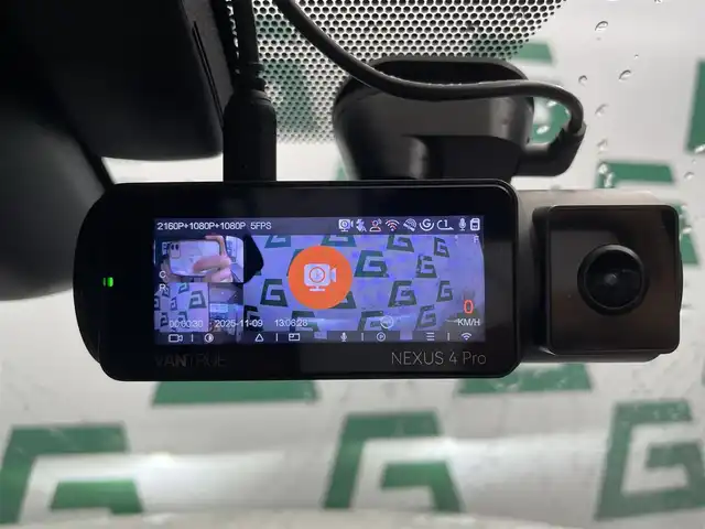 トヨタ アルファード Z 鹿児島県 2024(令6)年 0.5万km プラチナホワイトパールマイカ ワンオーナー/禁煙車/14インチディスプレイオーディオ（コネクティッドナビ対応)/全周囲カメラ/前後コーナーセンサー/トヨタセーフティセンス/運転席メモリー機能付きパワーシート/前後席パワーシート/前後席シートベンチレーション/前後席シートヒーター/両側パワースライドドア/パワーバックドア/デジタルインナーミラー/ステアリングヒーター/ブラインドスポットモニター/ワイヤレス充電/ビルトインETC2.0/前後ドライブレコーダー/純正フロアマット/保証書/記録簿