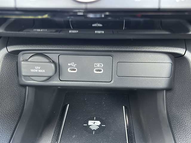 ホンダ シビック RS 大阪府 2024(令6)年 0.1万km プラチナホワイトパール ＢＯＳＥ　９型ディスプレイオーディオ　Ｂｌｕｅｔｏｏｔｈ　衝突軽減　レーダークルーズコントロール　パワーシート　シートヒーター　ＢＳＭ　前後ドラレコ　ビルドインＥＴＣ２．０　バックカメラ　置くだけ充電　純正オーディオ　純正フロアマット　純正ホイール　電格ミラー　プッシュスタート　オートライト　オートワイパー　スマートキー　スペアキー1　