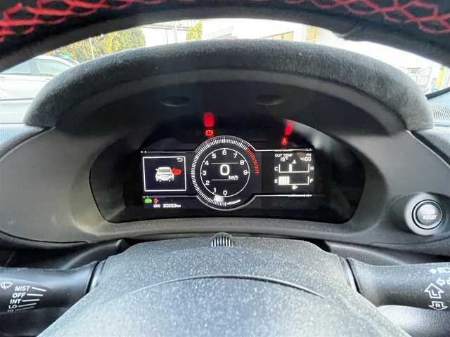 トヨタ ＧＲ８６ RZ 千葉県 2024(令6)年 3.1万km クリスタルホワイトパール ワンオーナー/純正ナビ(CD/DVD/フルセグTV/BT/SD/HDMI/USB)/プリクラッシュブレーキ/クリアランスソナー/純正18インチアルミホイール/ヒルスタートアシストコントロール/純正ドライブレコーダー/TRDフルエアロパーツ/アルミペダル/リアスポイラー/シフトアップインジケーター/車線逸脱警報/ステアリング連動ヘッドランプ/Bremboキャリパー/セミバケットシート(ハーフレザー)/LEDヘッドライト/ETC2.0/オートライト/D/N側シートヒター/横滑り防止機能/バックカメラ/プッシュスタート/コーナーセンサー/取説/保証書