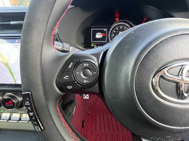 トヨタ ＧＲ８６ RZ 千葉県 2024(令6)年 3.1万km クリスタルホワイトパール ワンオーナー/純正ナビ(CD/DVD/フルセグTV/BT/SD/HDMI/USB)/プリクラッシュブレーキ/クリアランスソナー/純正18インチアルミホイール/ヒルスタートアシストコントロール/純正ドライブレコーダー/TRDフルエアロパーツ/アルミペダル/リアスポイラー/シフトアップインジケーター/車線逸脱警報/ステアリング連動ヘッドランプ/Bremboキャリパー/セミバケットシート(ハーフレザー)/LEDヘッドライト/ETC2.0/オートライト/D/N側シートヒター/横滑り防止機能/バックカメラ/プッシュスタート/コーナーセンサー/取説/保証書