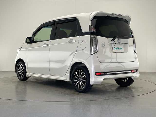 ホンダ Ｎ ＷＧＮ カスタム G ターボパッケージ 宮崎県 2016(平28)年 7.9万km プレミアムホワイトパールⅡ 禁煙車/純正ナビTV/（VXM-174VFi/CD/DVD/Bluetooth/フルセグTV）/純正バックカメラ/純正ビルトインETC/純正エアロ/純正ルーフエンドスポイラー/純正14インチアルミ/純正キセノンオートライト/純正フォグ/純正フロアマット/クルーズコントロール/ウインカードアミラー/ハーフレザーシート/オートエアコン（プラズマクラスター）/本革巻ハンドル/本革巻シフトノブ/スマートキー/プッシュエンジンスタート/新車時保証書/取扱い説明書
