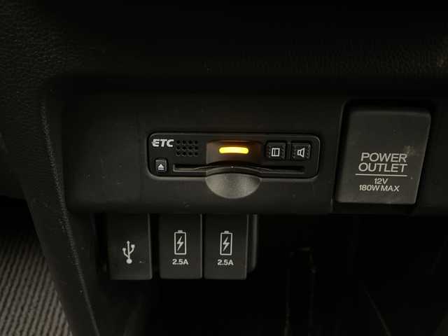 ホンダ Ｎ ＷＧＮ カスタム G ターボパッケージ 宮崎県 2016(平28)年 7.9万km プレミアムホワイトパールⅡ 禁煙車/純正ナビTV/（VXM-174VFi/CD/DVD/Bluetooth/フルセグTV）/純正バックカメラ/純正ビルトインETC/純正エアロ/純正ルーフエンドスポイラー/純正14インチアルミ/純正キセノンオートライト/純正フォグ/純正フロアマット/クルーズコントロール/ウインカードアミラー/ハーフレザーシート/オートエアコン（プラズマクラスター）/本革巻ハンドル/本革巻シフトノブ/スマートキー/プッシュエンジンスタート/新車時保証書/取扱い説明書