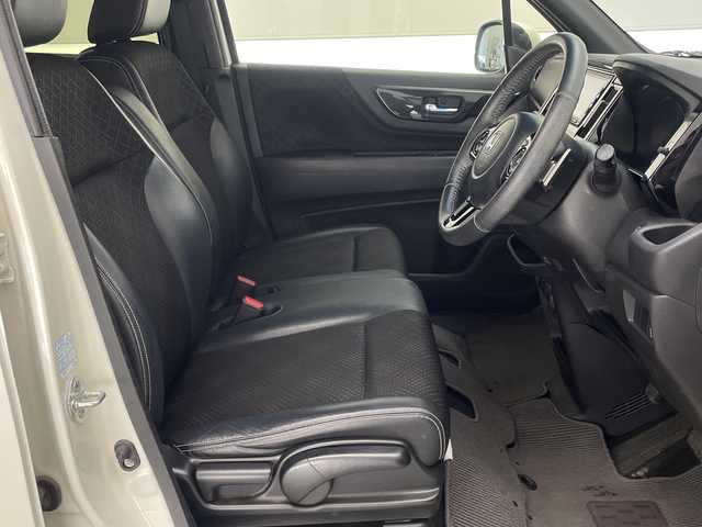 ホンダ Ｎ ＷＧＮ カスタム G ターボパッケージ 宮崎県 2016(平28)年 7.9万km プレミアムホワイトパールⅡ 禁煙車/純正ナビTV/（VXM-174VFi/CD/DVD/Bluetooth/フルセグTV）/純正バックカメラ/純正ビルトインETC/純正エアロ/純正ルーフエンドスポイラー/純正14インチアルミ/純正キセノンオートライト/純正フォグ/純正フロアマット/クルーズコントロール/ウインカードアミラー/ハーフレザーシート/オートエアコン（プラズマクラスター）/本革巻ハンドル/本革巻シフトノブ/スマートキー/プッシュエンジンスタート/新車時保証書/取扱い説明書