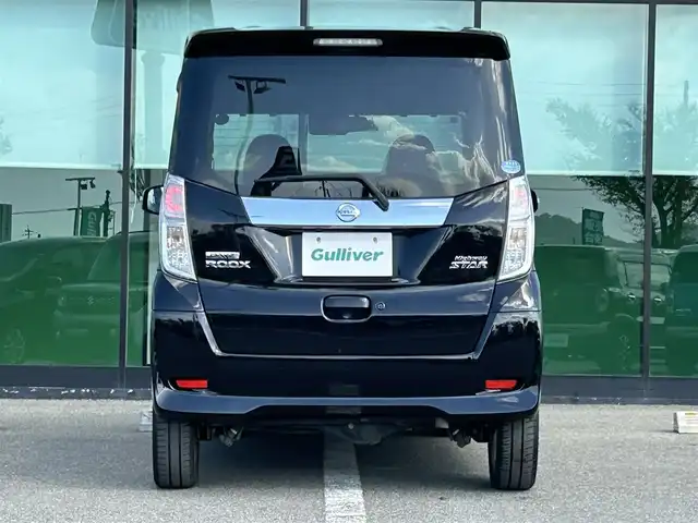 日産 デイズ ルークス ハイウェイスター Xターボ 和歌山県 2018(平30)年 5.1万km ブラック 純正ナビ（MM317D-W）/フルセグＴＶ/全方位カメラ/(AM/FM/CD/DVD/Bluetooth)/衝突軽減ブレーキ/横滑り防止/アイドリングストップ/ETC/前方ドラレコ/片側パワスラ/オートライト/オートマチックハイビーム/ステアリングスイッチ/フォグランプ/プッシュスタート/スマートキー/電動格納ミラー/純正フロアマット/純正AW