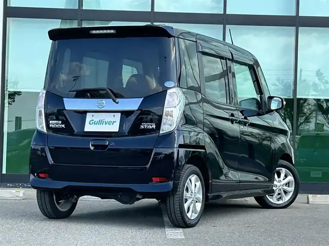 日産 デイズ ルークス ハイウェイスター Xターボ 和歌山県 2018(平30)年 5.1万km ブラック 純正ナビ（MM317D-W）/フルセグＴＶ/全方位カメラ/(AM/FM/CD/DVD/Bluetooth)/衝突軽減ブレーキ/横滑り防止/アイドリングストップ/ETC/前方ドラレコ/片側パワスラ/オートライト/オートマチックハイビーム/ステアリングスイッチ/フォグランプ/プッシュスタート/スマートキー/電動格納ミラー/純正フロアマット/純正AW