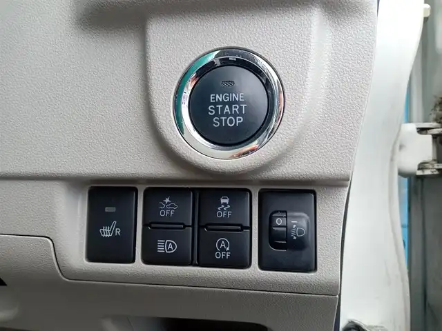 ダイハツ ムーヴ X SAⅢ 福井県 2018(平30)年 4.4万km パールホワイトⅢ 純正SDナビ/・（フルセグTV/CD/DVD/Bluetooth）/バックカメラ/スマートアシスト/横滑り防止装置/レーンキープアシスト/D席シートヒーター/ドライブレコーダー/オートライト/オートマチックハイビーム/純正14インチAW/スマートキー