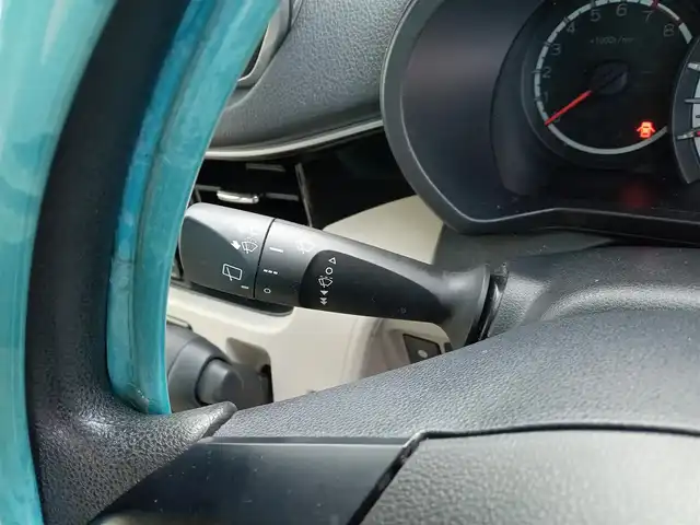 ダイハツ ムーヴ X SAⅢ 福井県 2018(平30)年 4.4万km パールホワイトⅢ 純正SDナビ/・（フルセグTV/CD/DVD/Bluetooth）/バックカメラ/スマートアシスト/横滑り防止装置/レーンキープアシスト/D席シートヒーター/ドライブレコーダー/オートライト/オートマチックハイビーム/純正14インチAW/スマートキー