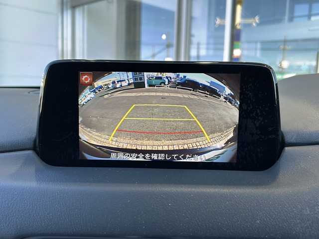 マツダ ＣＸ－５ 20S プロアクティブ 静岡県 2017(平29)年 6.5万km ジェットブラックマイカ 純正ナビ/・ラジオ/ワンセグTV/・USB/SD/AUX/CD/DVD/主要装備/・レーダークルーズコントロール　/・ドライブレコーダー　/・ＥＴＣ　/・ＢＳＭ　/・ステアリングリモコン　/・レーンキープアシスト　/・アイドリングストップ　/・シートヒーター　/・ハンドルヒーター　/・ヘッドアップディスプレイ/・コーナーセンサー/・オートホールド/・オートライト/・パワーシート/・バックカメラ/・サイドカメラ/・プッシュスタート/・スマートキー/・LEDヘッドライト