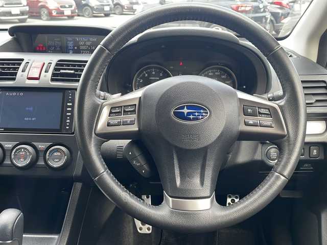 スバル インプレッサ ＸＶ 2．0i－L アイサイト 道東・釧路十勝 2014(平26)年 9万km クリスタルブラックシリカ ・4WD/・アイサイト/・純正SDナビ/（フルセグ・CD・DVD・iPod・USB・FM・AM）/・バックカメラ/・車線逸脱警報/・ETC/・パドルシフト/・追従式クルーズコントロール/・アイドリングストップ/・ISOFIXシート/・前方ドライブレコーダー/・オートライト/・HIDヘッドライト/・フォグランプ/・革巻きステアリング/・ステアリングスイッチ/・スマートキー/・プッシュスタート